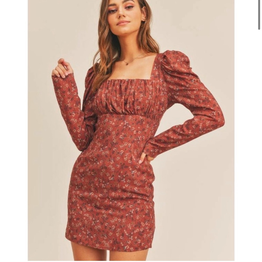 Sadie and sage long sleeve dress. Size small.